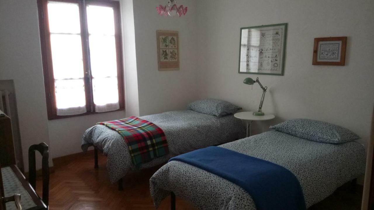 Casa Bartolacci Cozy Apartment 毕威格利亚努 外观 照片